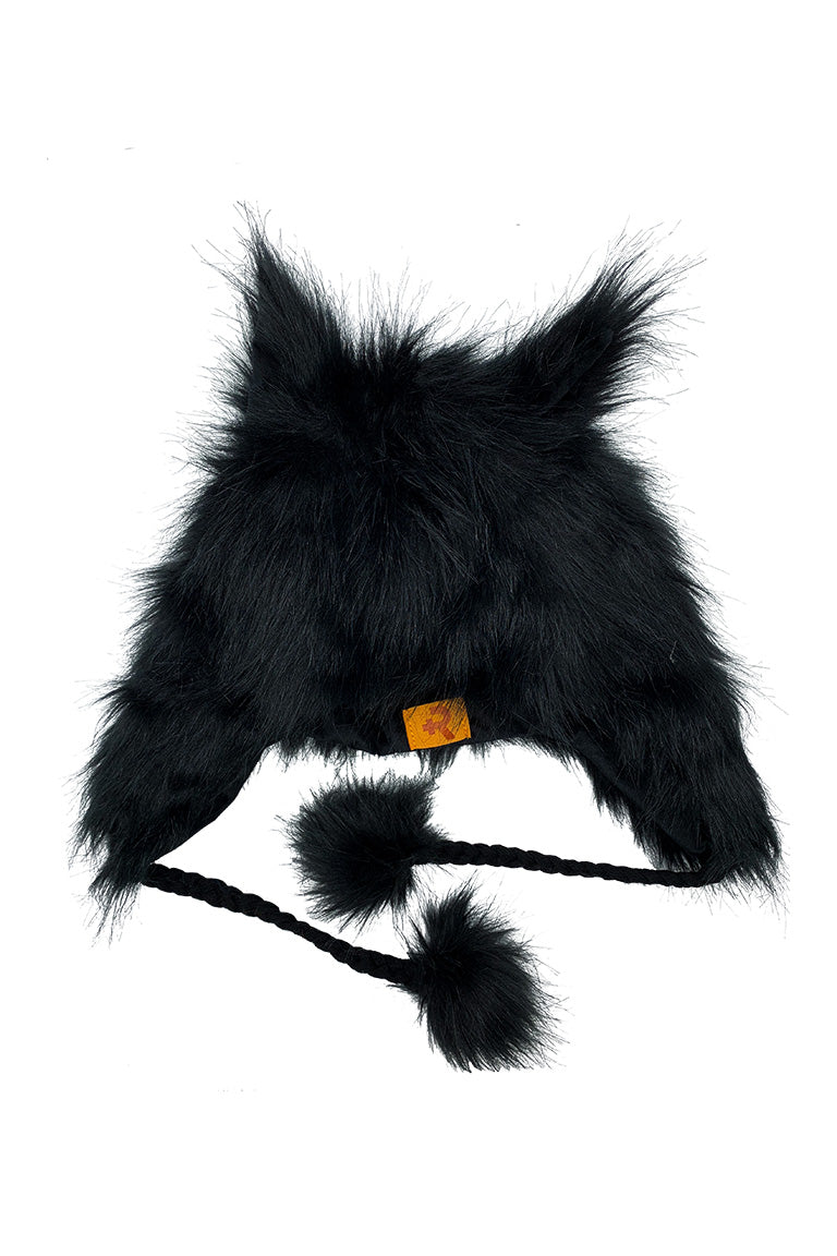 A black fashion hat with the imitated design of a wolf